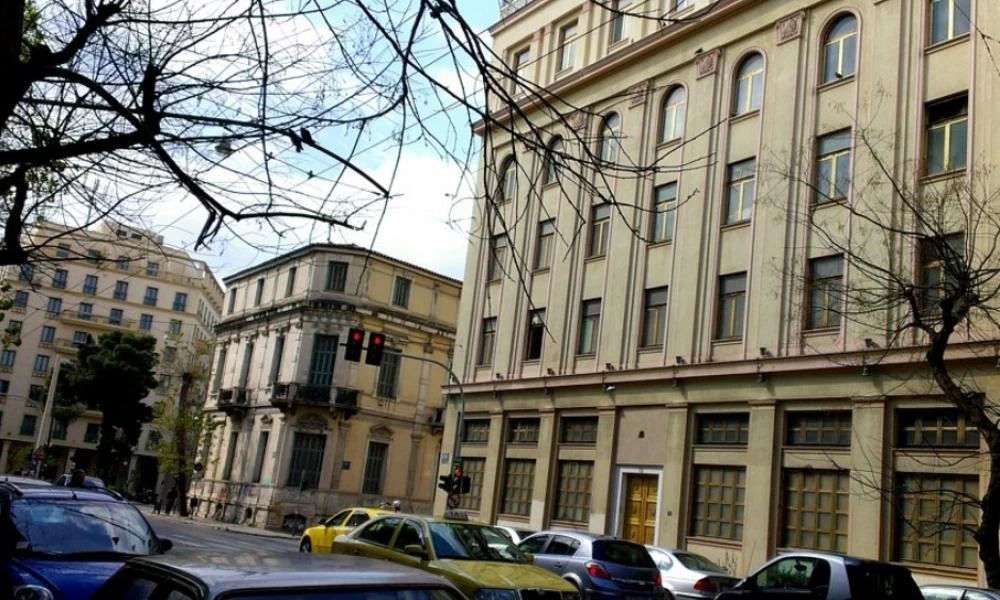 Αντιδρούν οι κάτοικοι της Αθήνας για τις νέες δομές μεταναστών